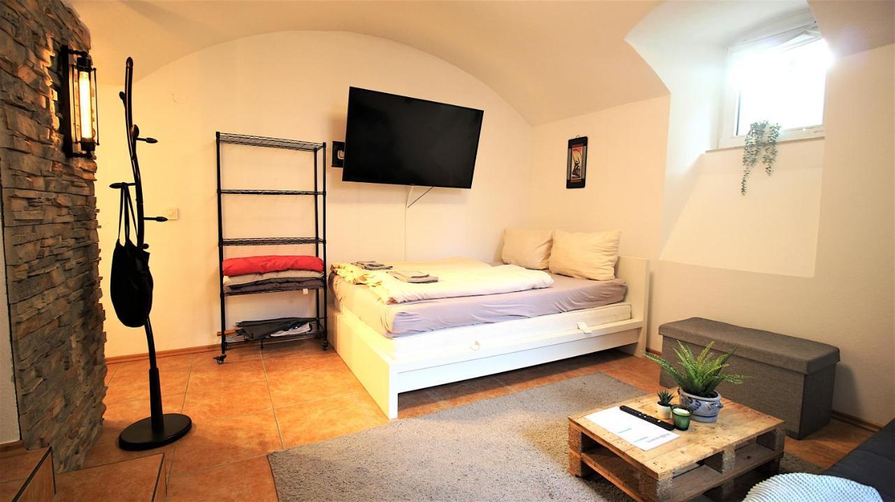 Xxx Fully Equipped Apartment Near Main Station! Wurtzbourg Extérieur photo